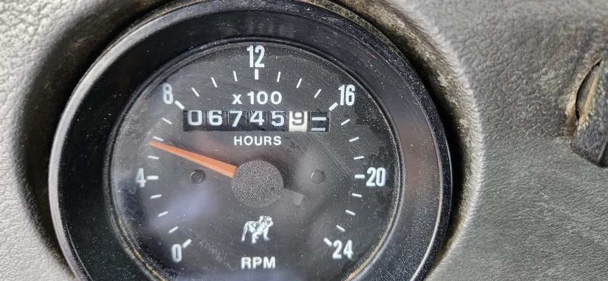 Used Mack Dumpster Truck