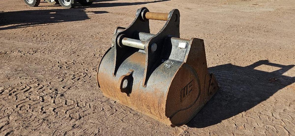 Used 43" Excavator Bucket