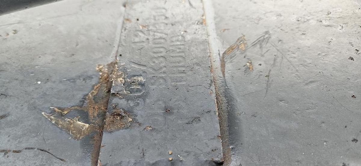 Used EXCAVATOR HYDRAULIC THUMB