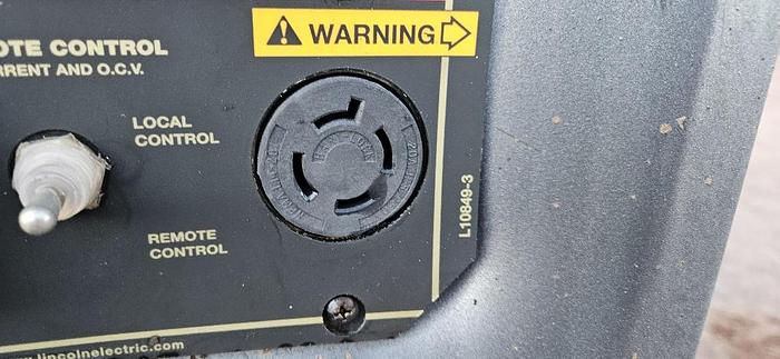 Used Lincoln 300D Classic Welder