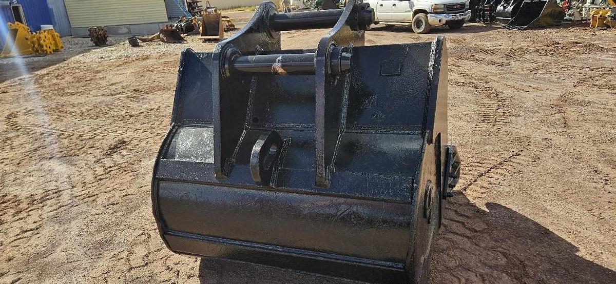 Used 66" Excavator Bucket