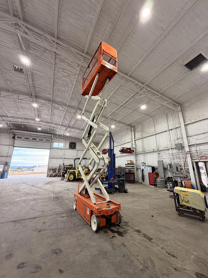 Used 2019 Snorkel S3226E Scissor Lift