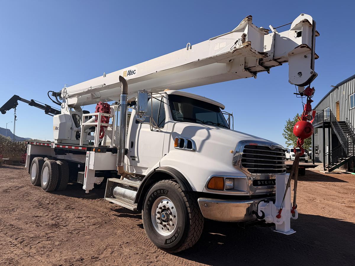 Used 26 Ton Hydraulic Crane Truck