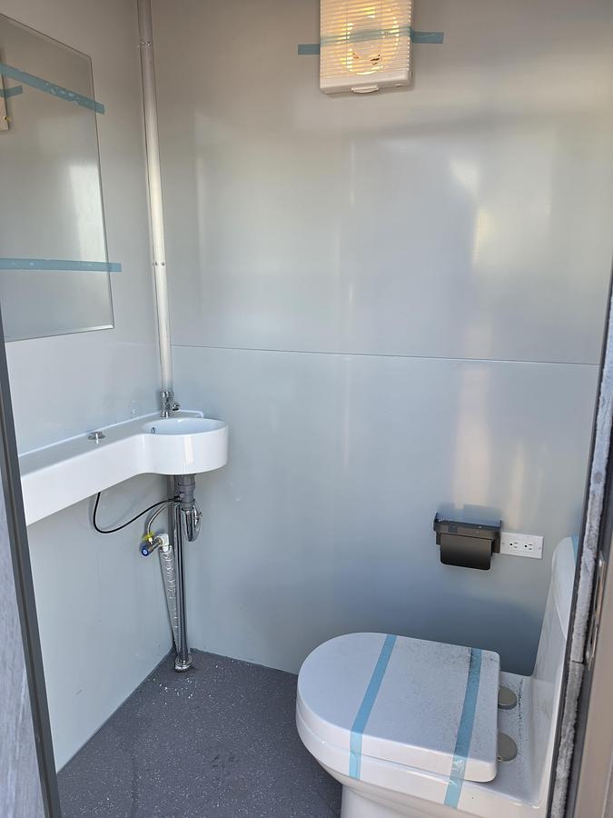 Used Double Mobile Restrooms