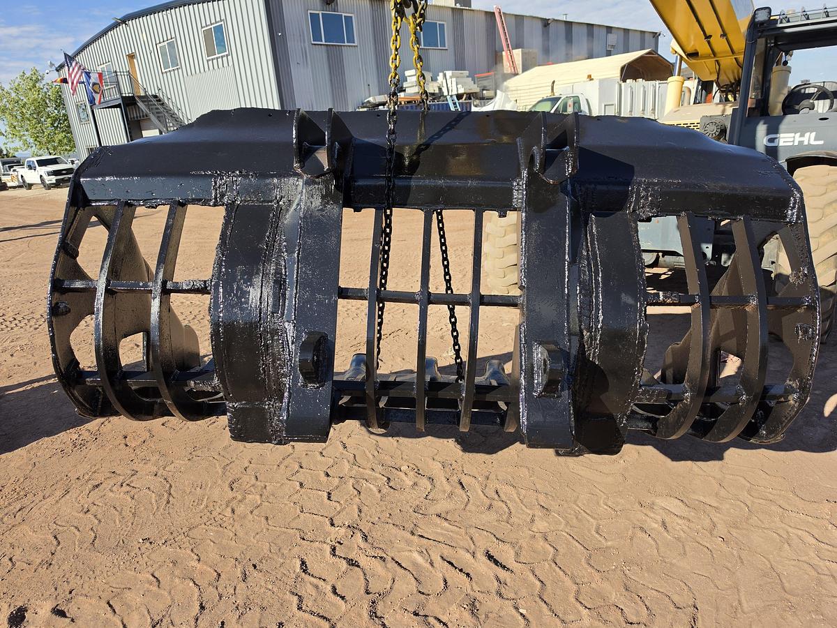 Used LOADER SKELETON BUCKET