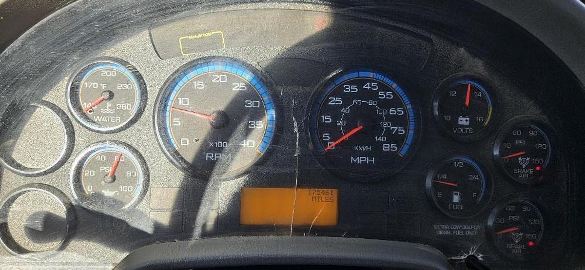 Used 2013 International 4300 Water Truck