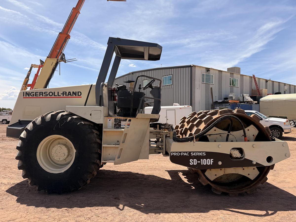 Used 1994 Ingersoll Rand Sheepsfoot Roller