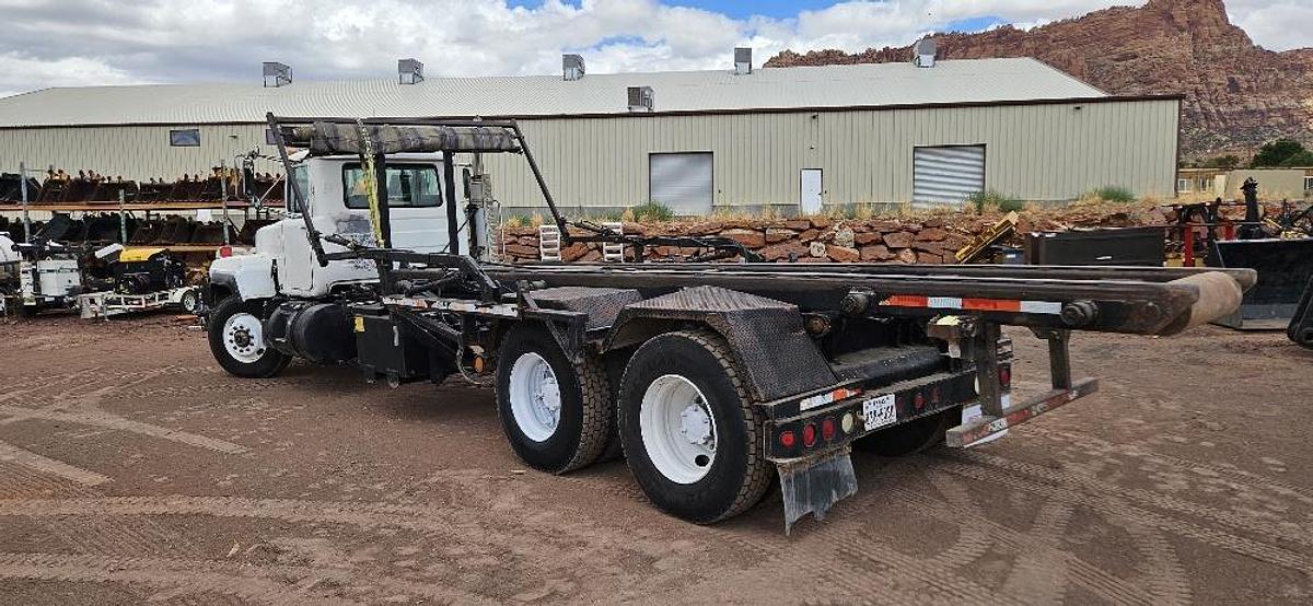 Used Mack Dumpster Truck