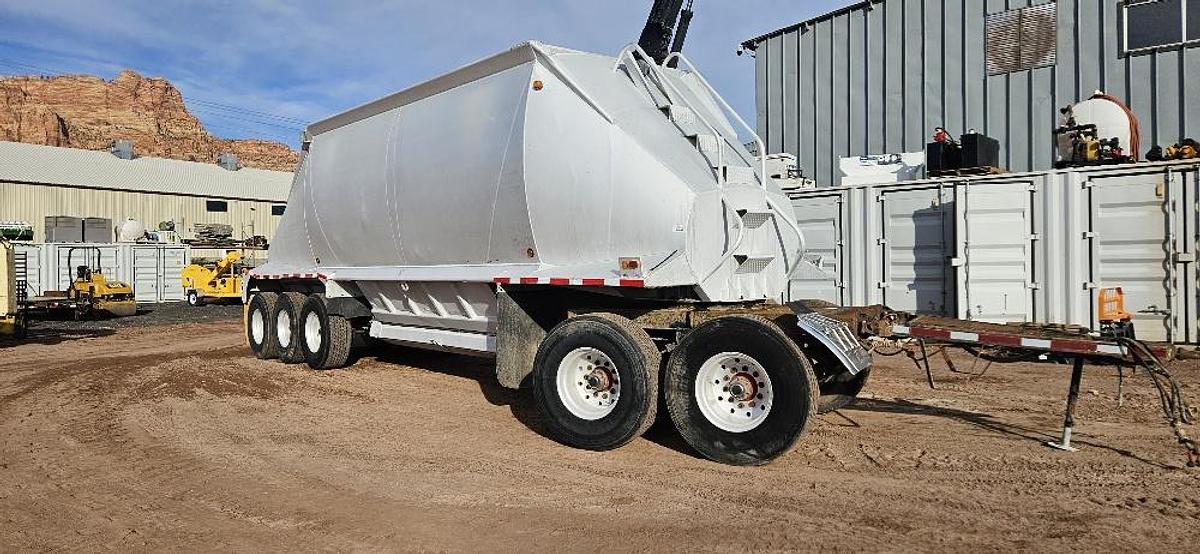 Used 1988 Belly Dump Trialer
