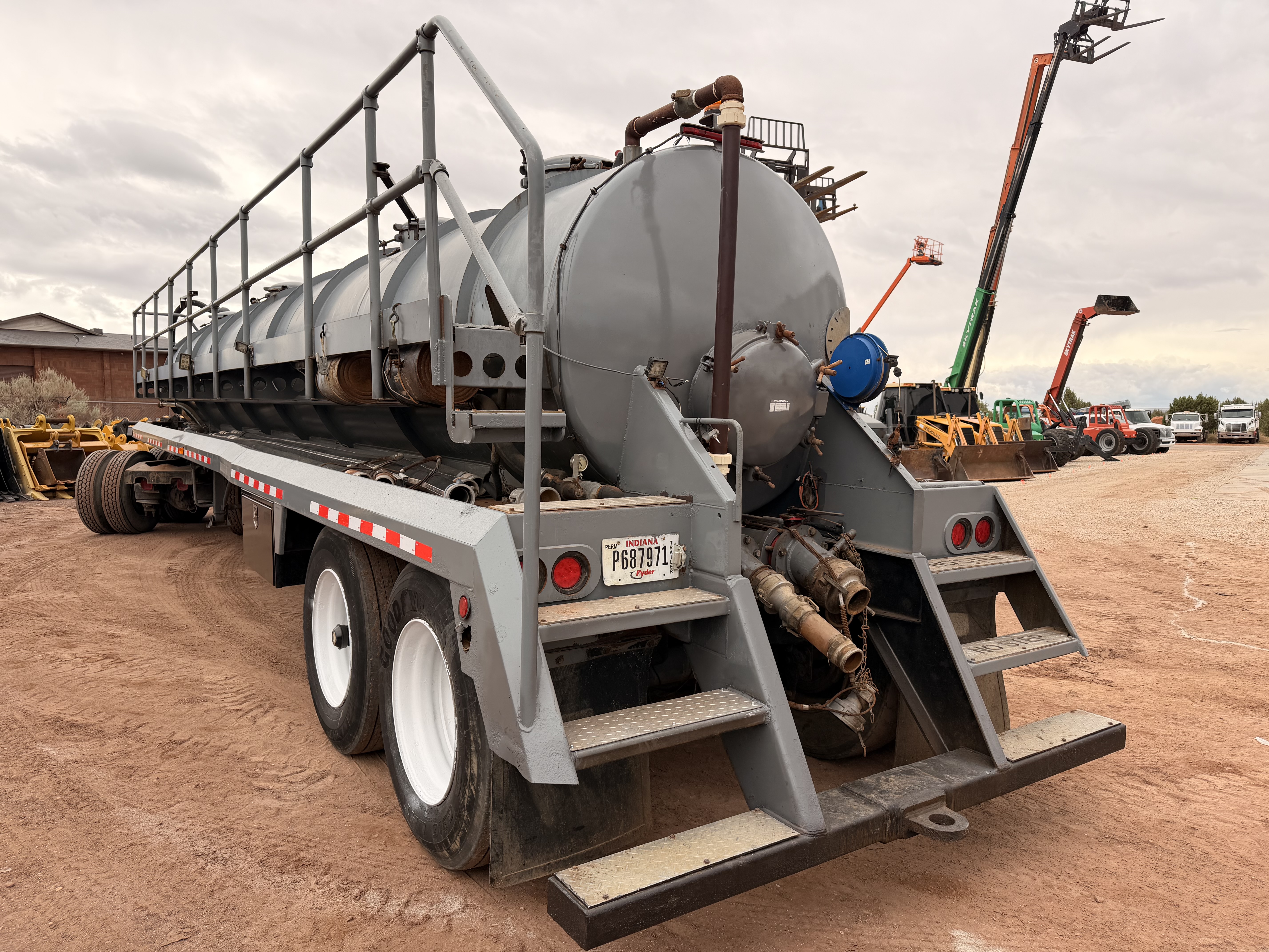 Used 2013 5,460 Gallon Vacuum Tanker Trailer