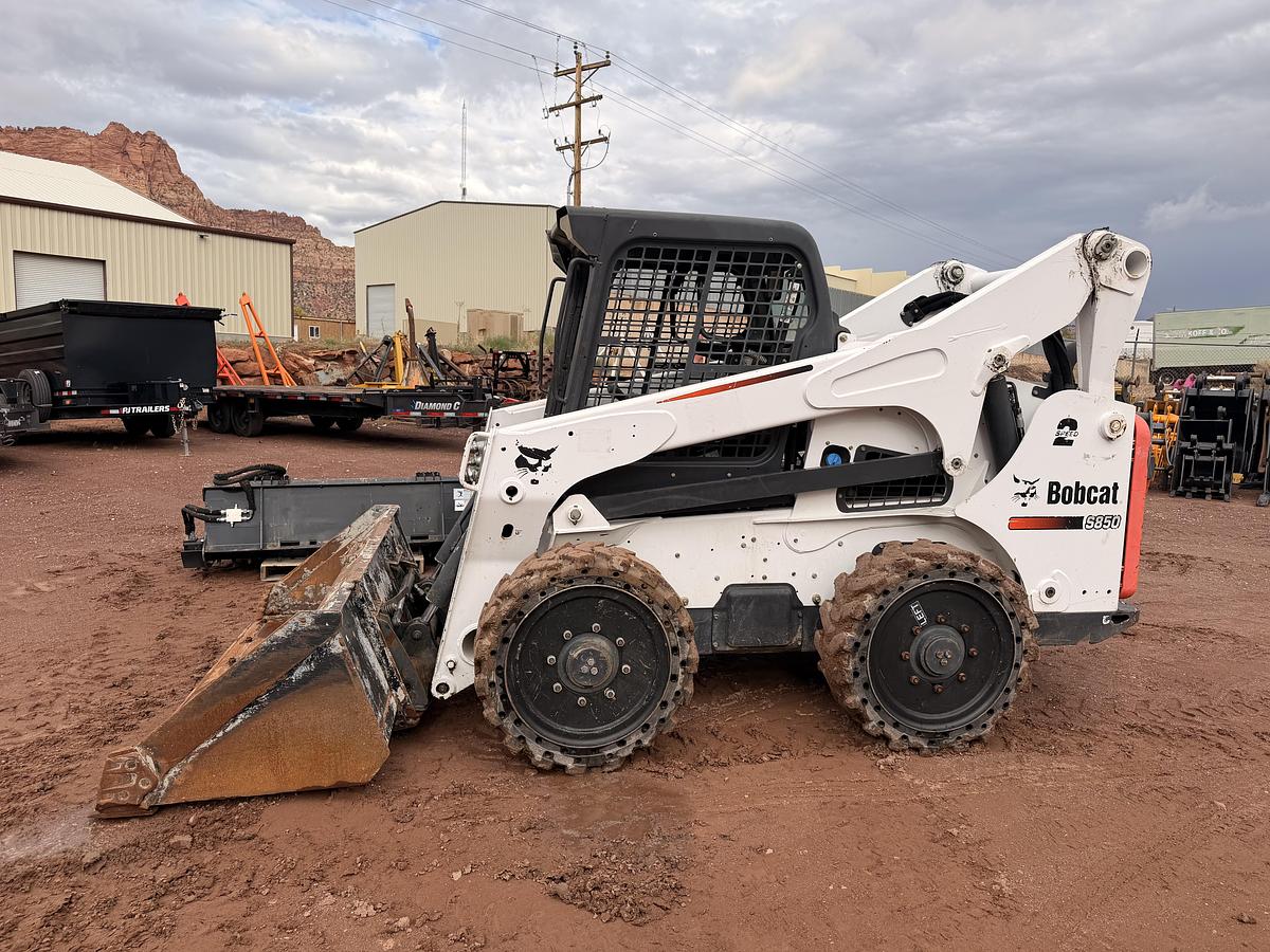 Used 2016 Bobcat S850 Skid Steer