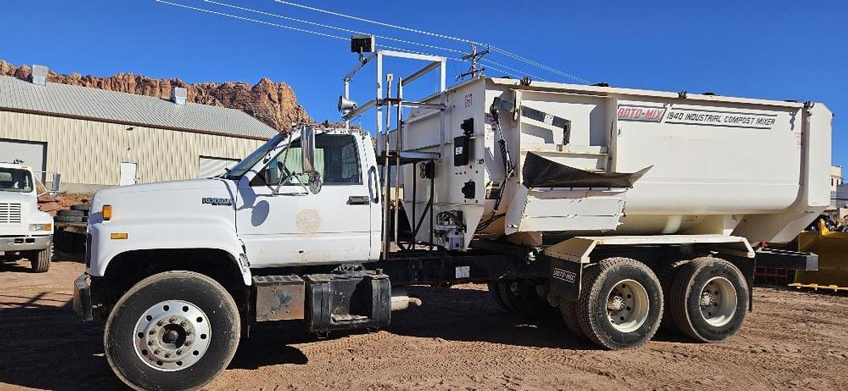Used 1994 Chevrolet Feed Truck