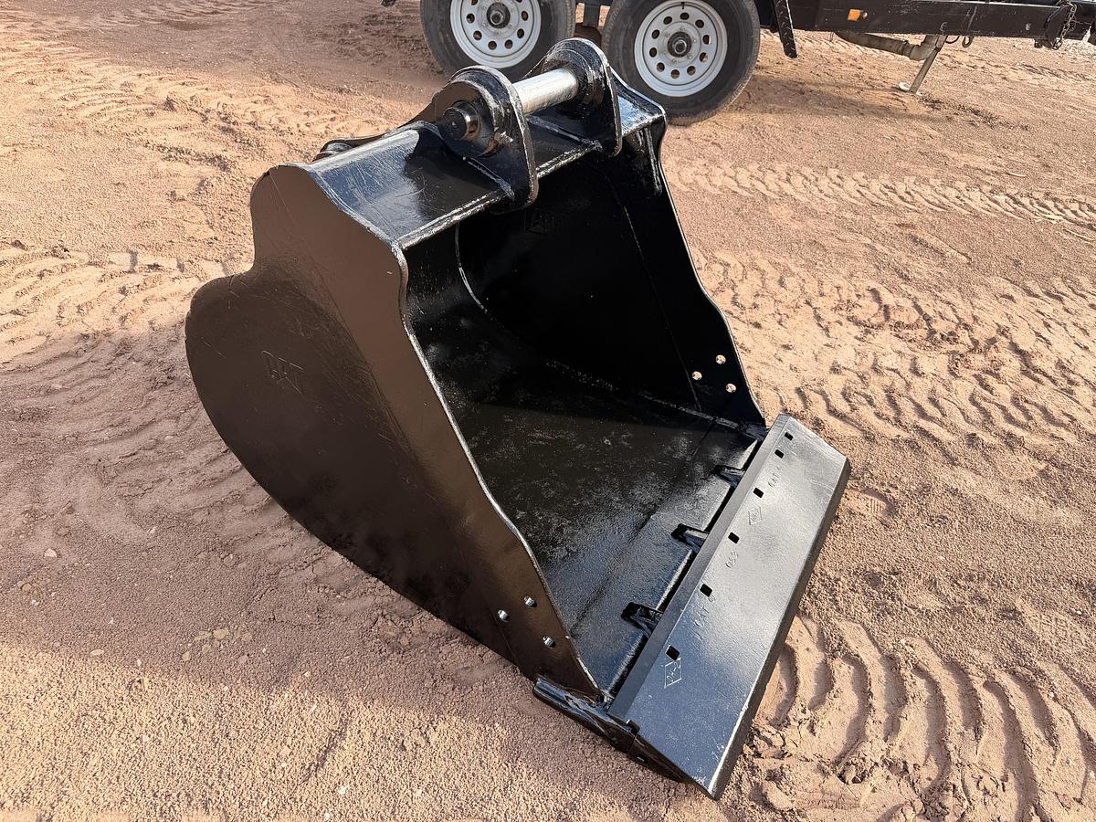 Used 36" CAT Excavator Bucket