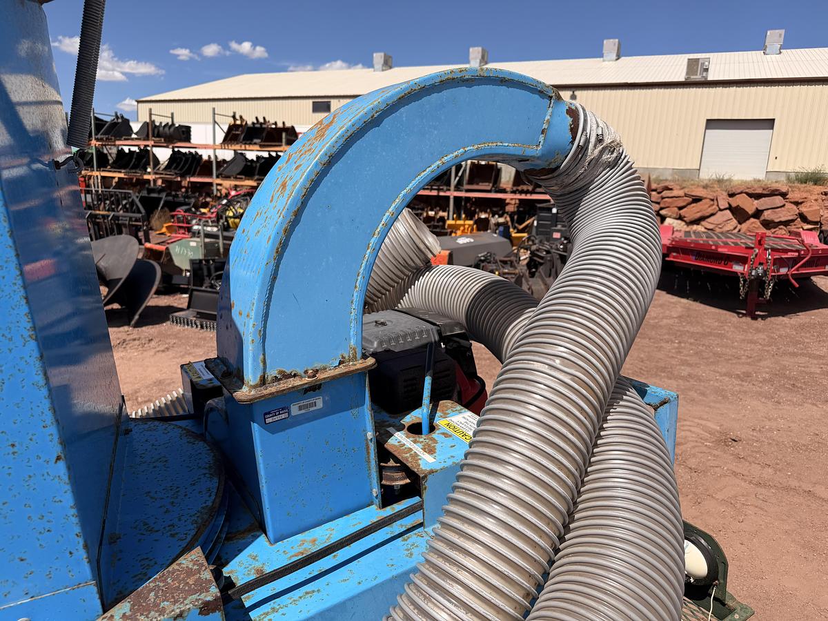 Used Goossen Bale Chopper