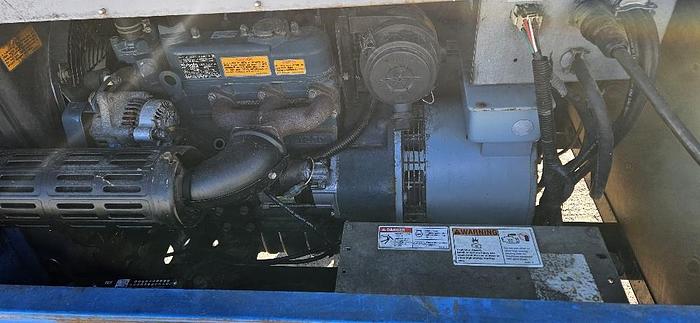 Used 2010 Genie Light Plant
