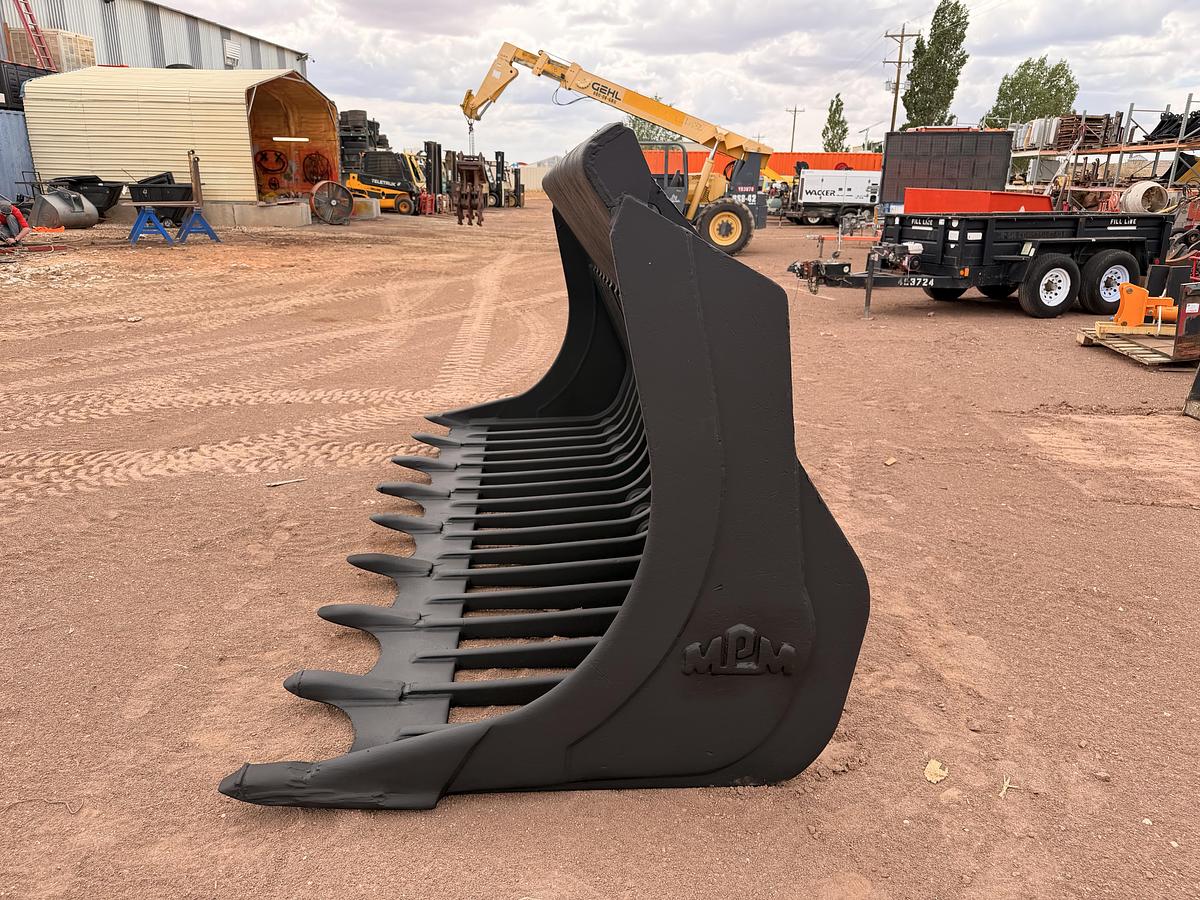 Used 11' 4" Loader Skeleton Bucket
