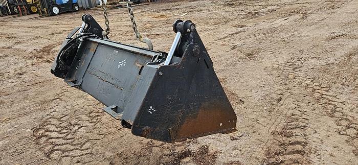 Used 62" Bobcat Skid Steer Bucket