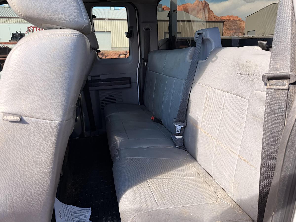 Used 2012 Ford F-250XL Service Truck