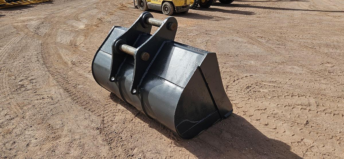 Used 60 Inch Excavator Bucket