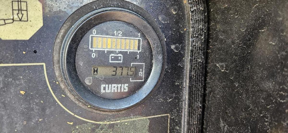 Used 2012 JLG E600JP 60' Boom Lift