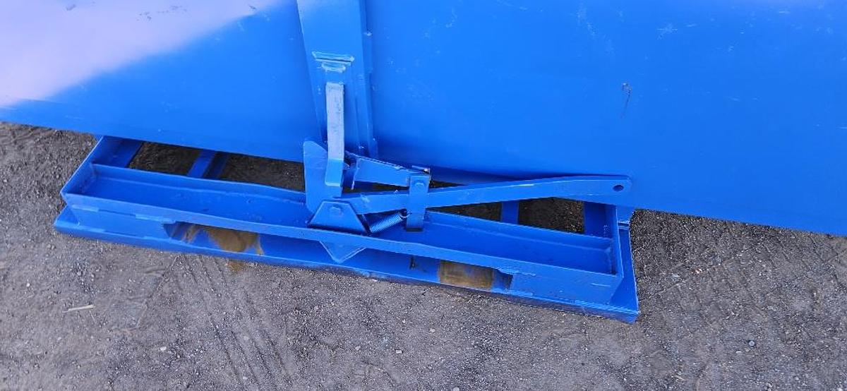 Used 8' Self Dumping Hopper