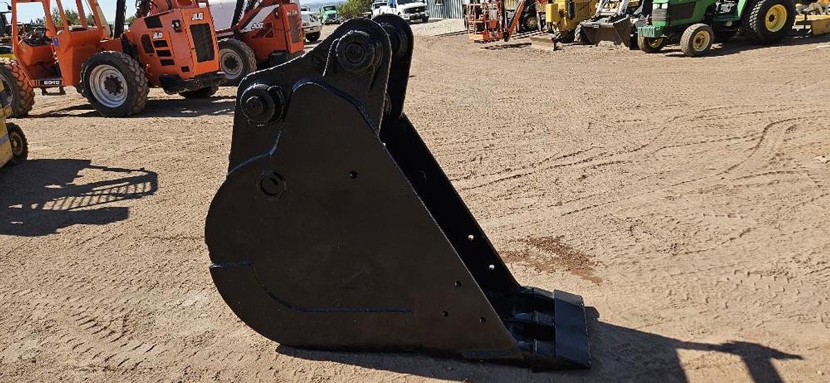 Used 18" Excavator Bucket