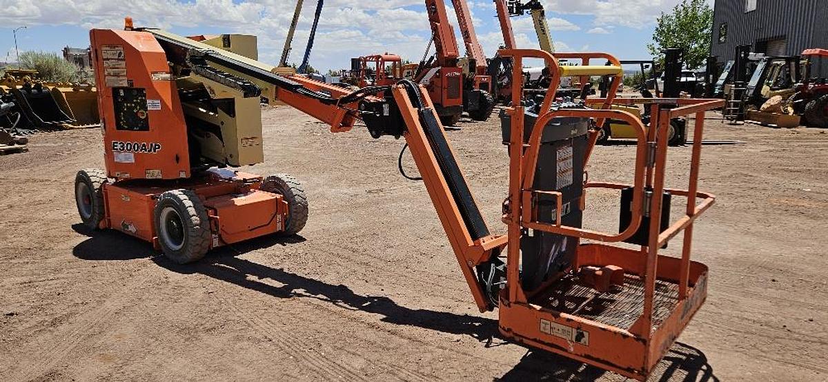 Used 2017 JLG Electric Boom Lift