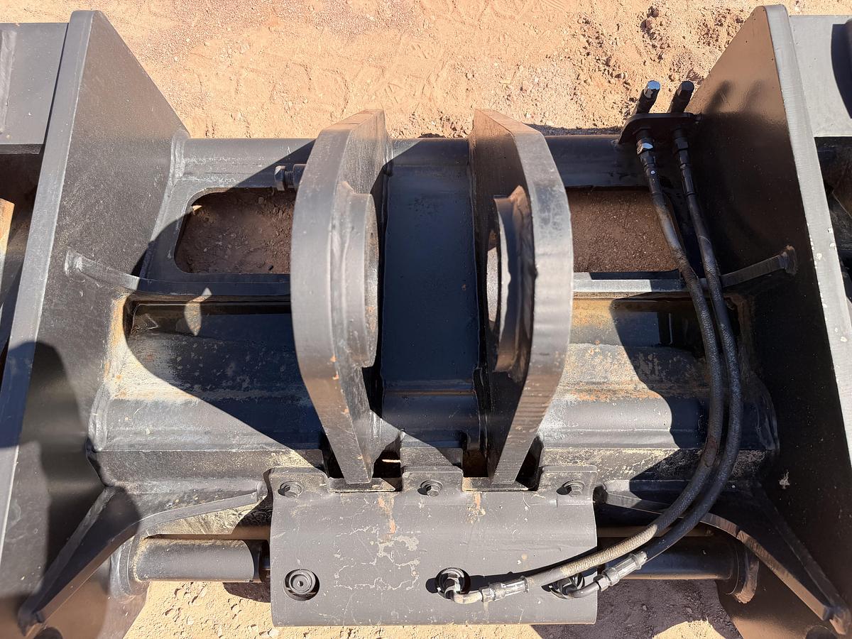 Used Loader Quick Coupler