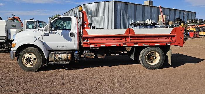 Used 2012 Ford F 750 Dump Truck