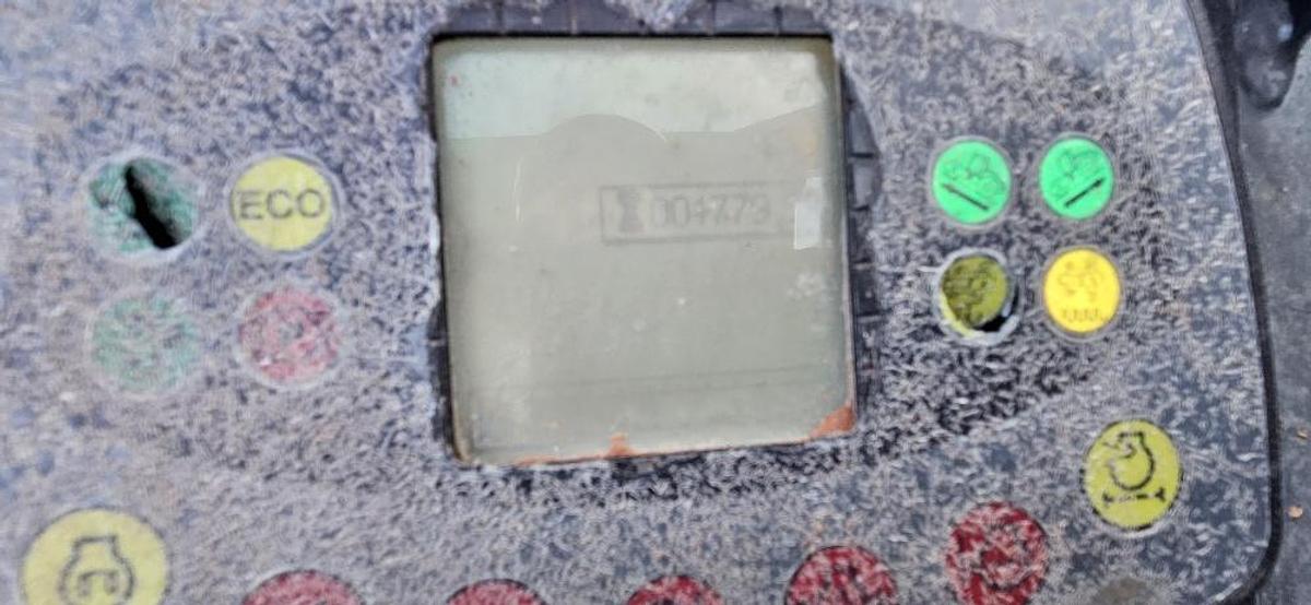 Used 2018 Hyundai Vibratory Roller Compactor