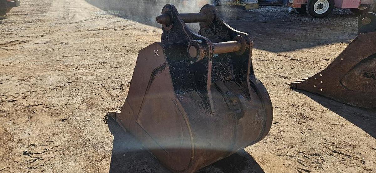 Used 42" Excavator Bucket