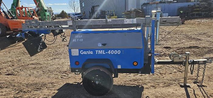 Used 2010 Genie Light Plant