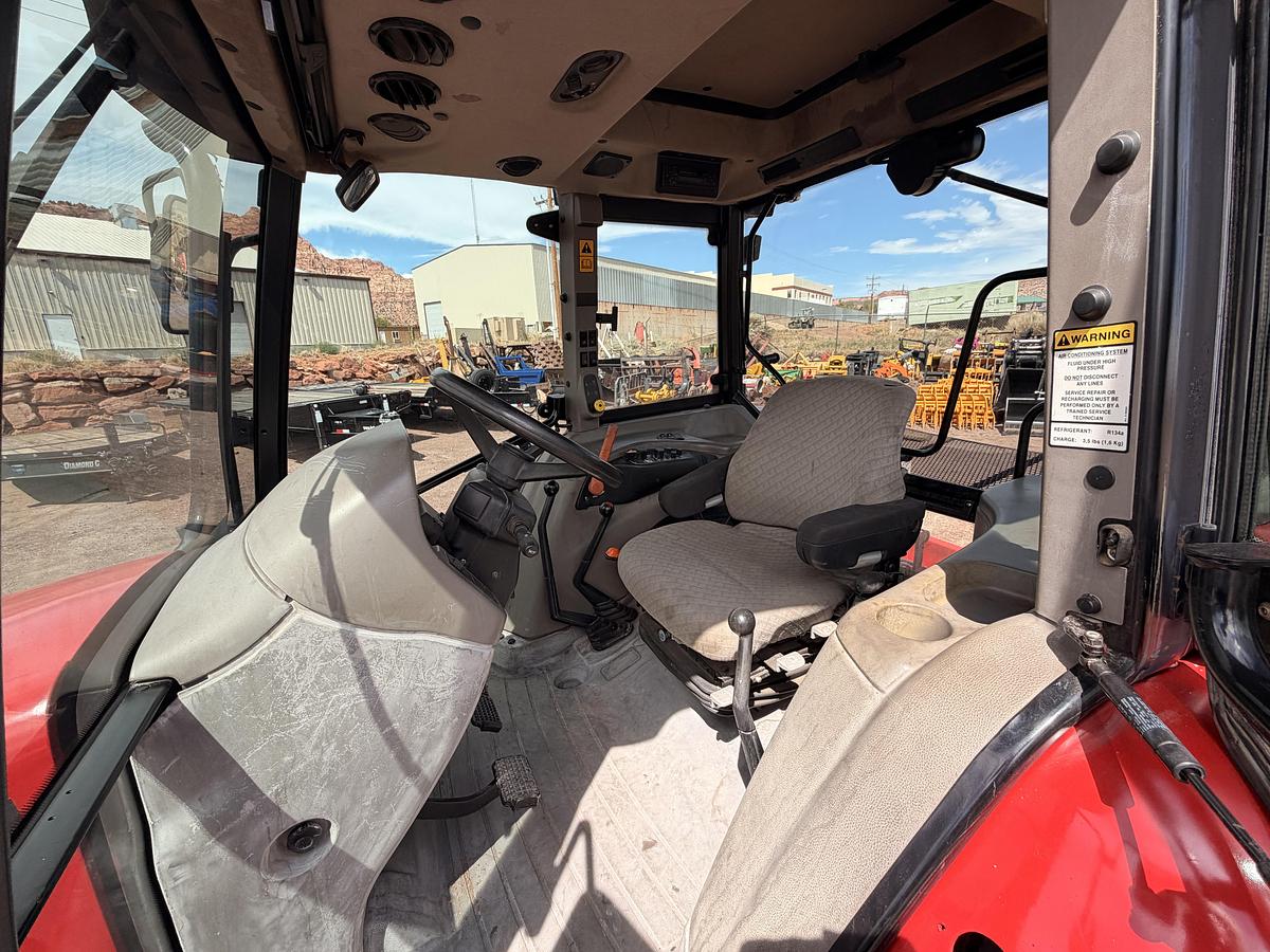Used 2007 Case Utility Tractor