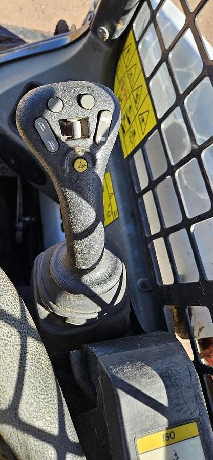 Used 2021 Bobcat T450 Skid Steer