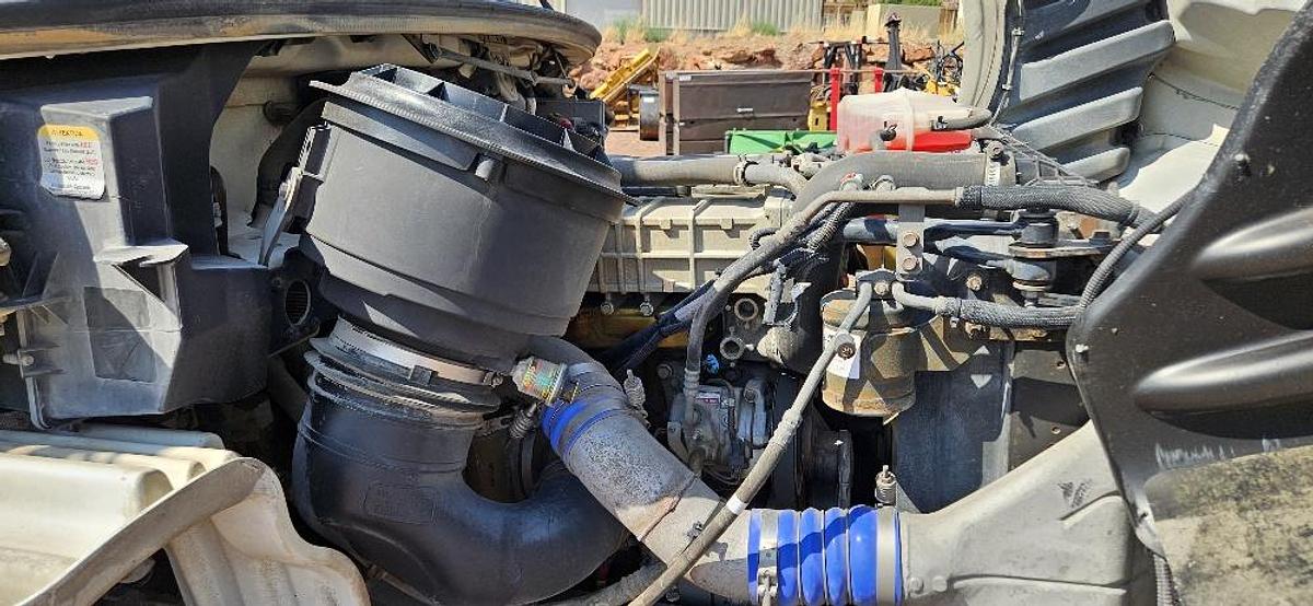 Used 2013 Freightliner M2 112 Flatbed Truck