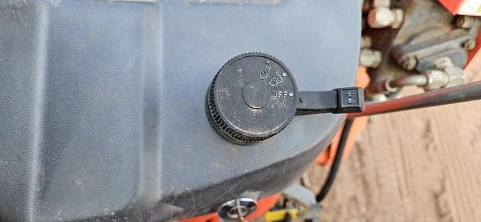 Used Kubota Tractor M4700