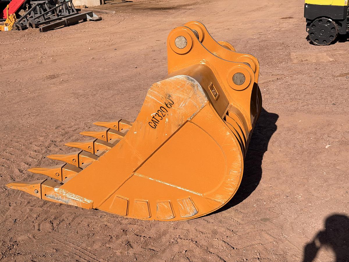Used 60" Excavator Skeleton Bucket