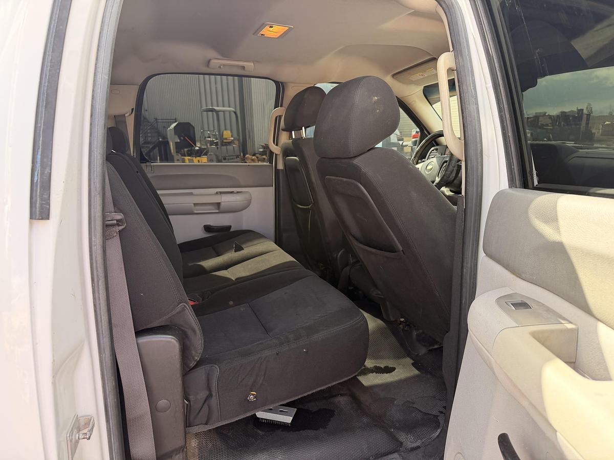 Used 2014 Chevy Service Truck