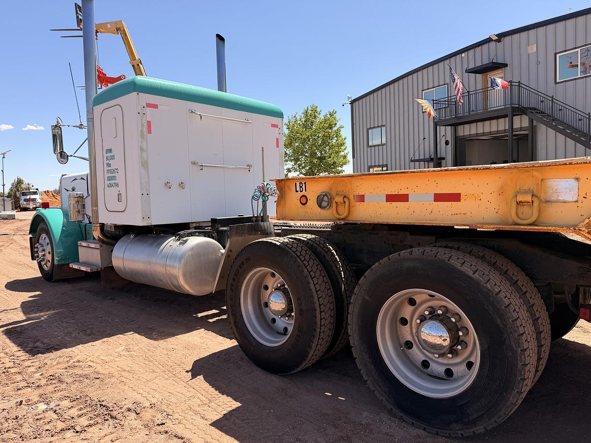 Used 1985 359 Peterbilt & 1997 Load King Equipment Trailer