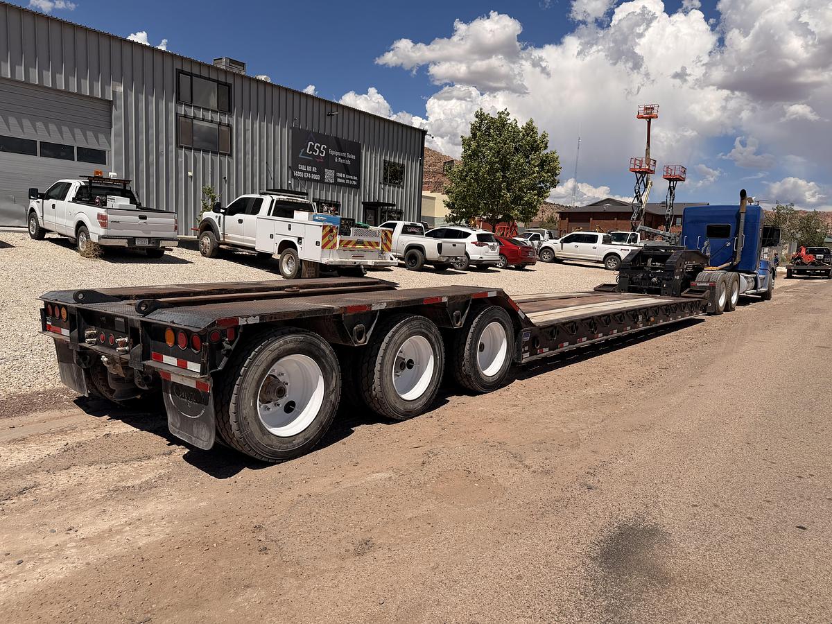 Used 2013 Eager Beaver Lowboy Equipment Trailer