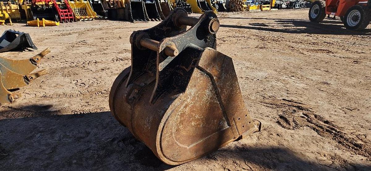 Used 42" Excavator Bucket