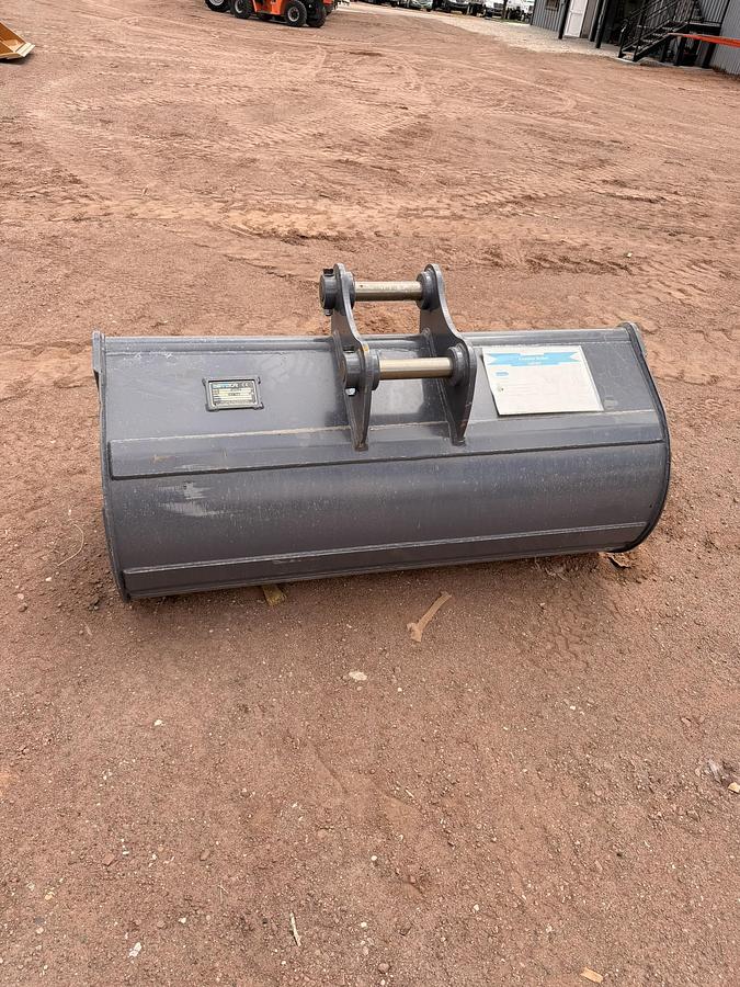 60" Mini Excavator Bucket