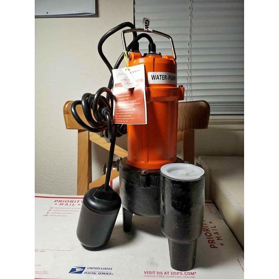 GWalker Submersible Water Pump