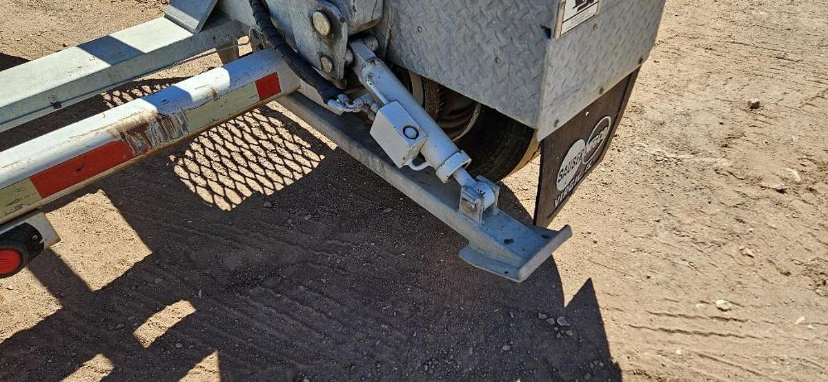 Used 2006 Suber Hidrolic Reel Trailer