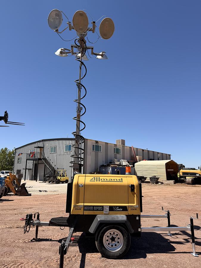 Used 2013 Allmand Light Tower