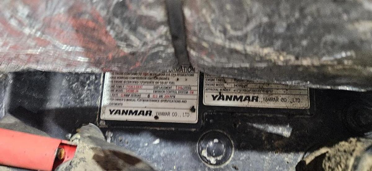 Used 2007 Komatsu SK1026 Skid Steer