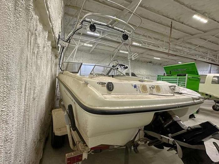 Used 2005 Bayliner Boat