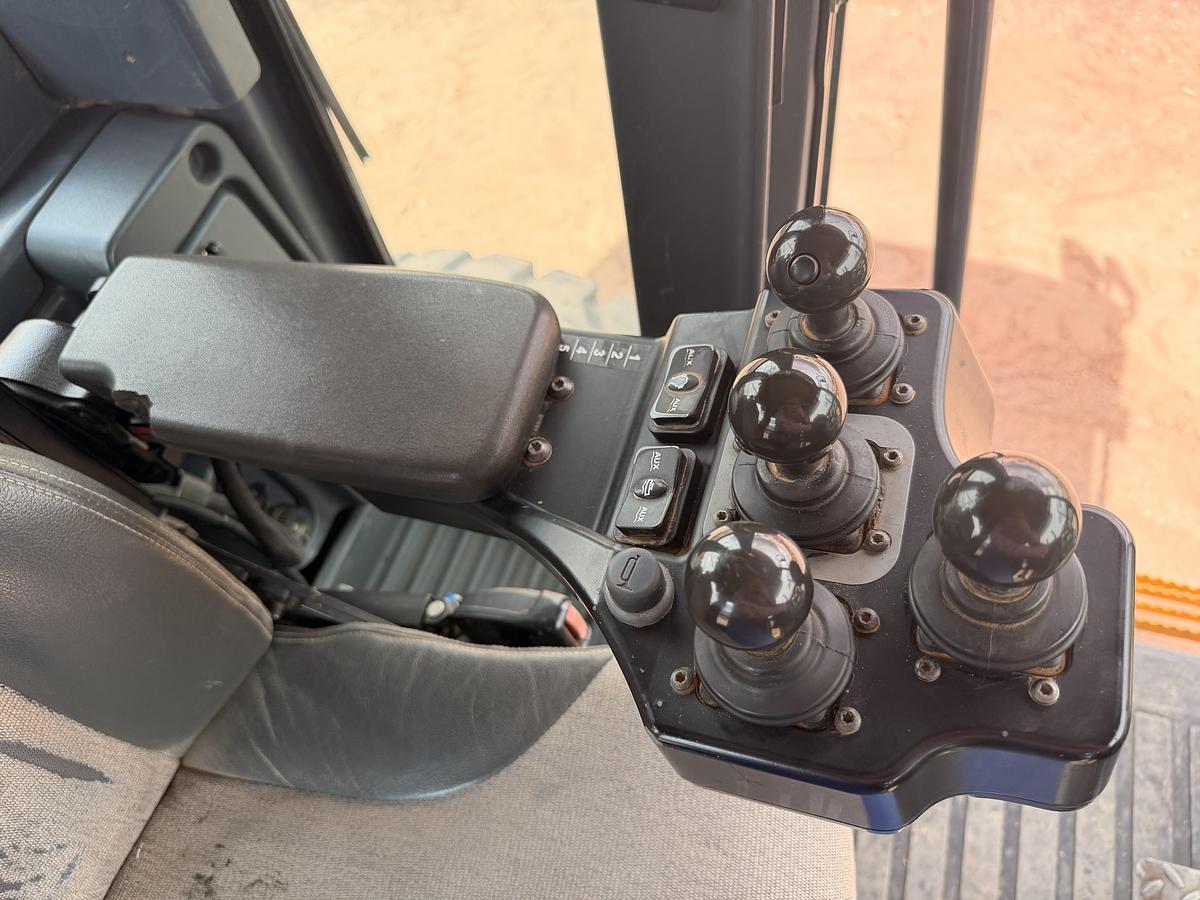 Used 2015 John Deere Grader