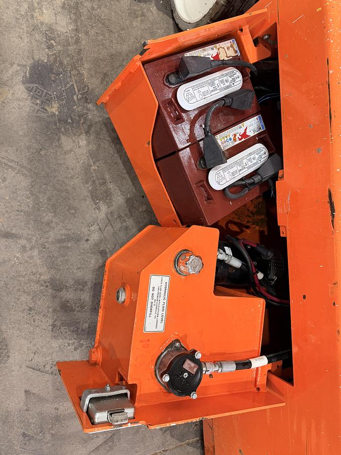 Used 2019 Snorkel S3226E Scissor Lift