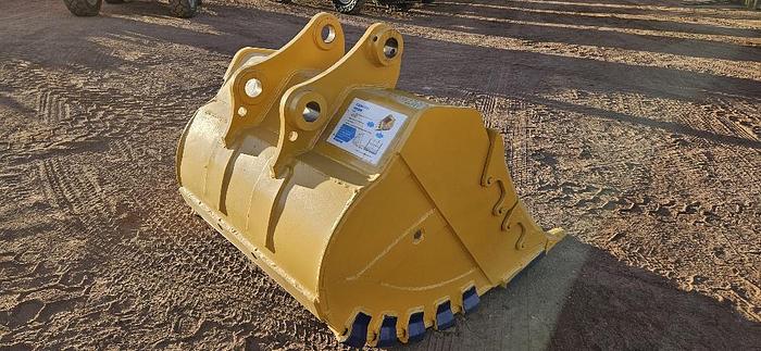 54" Excavator Bucket